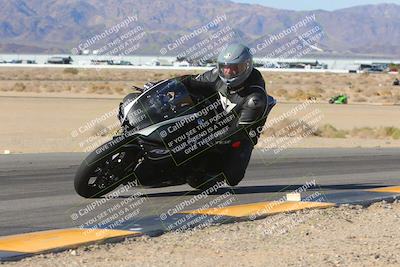 media/Dec-10-2023-SoCal Trackdays (Sun) [[0ce70f5433]]/Turn 9 Inside Set 1 (1115am)/